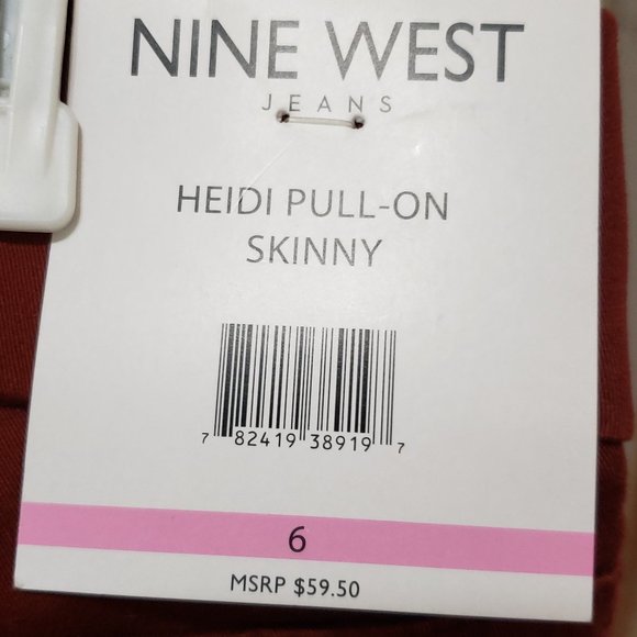 NWT Nine West Heidi Pull On Skinny Yoga Stretch Twill Jeans Size 6 Rusty Red - Picture 8 of 8
